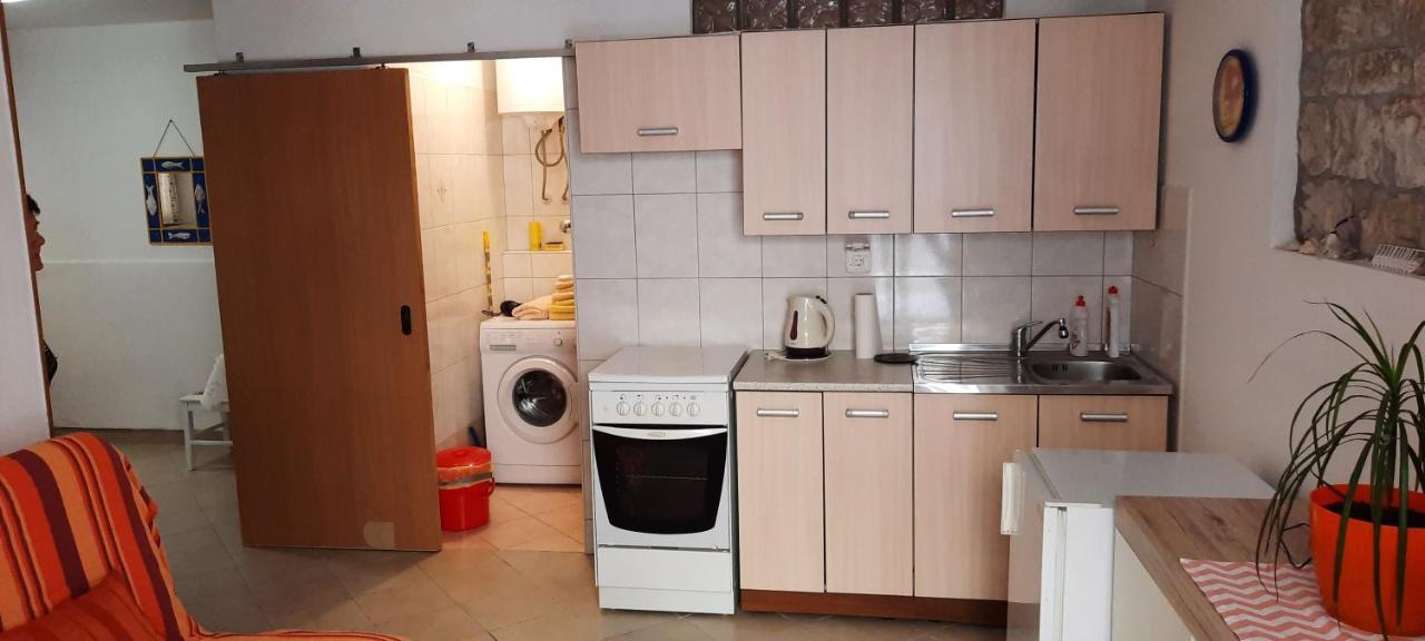 Apartment Lucija Cres Zewnętrze zdjęcie